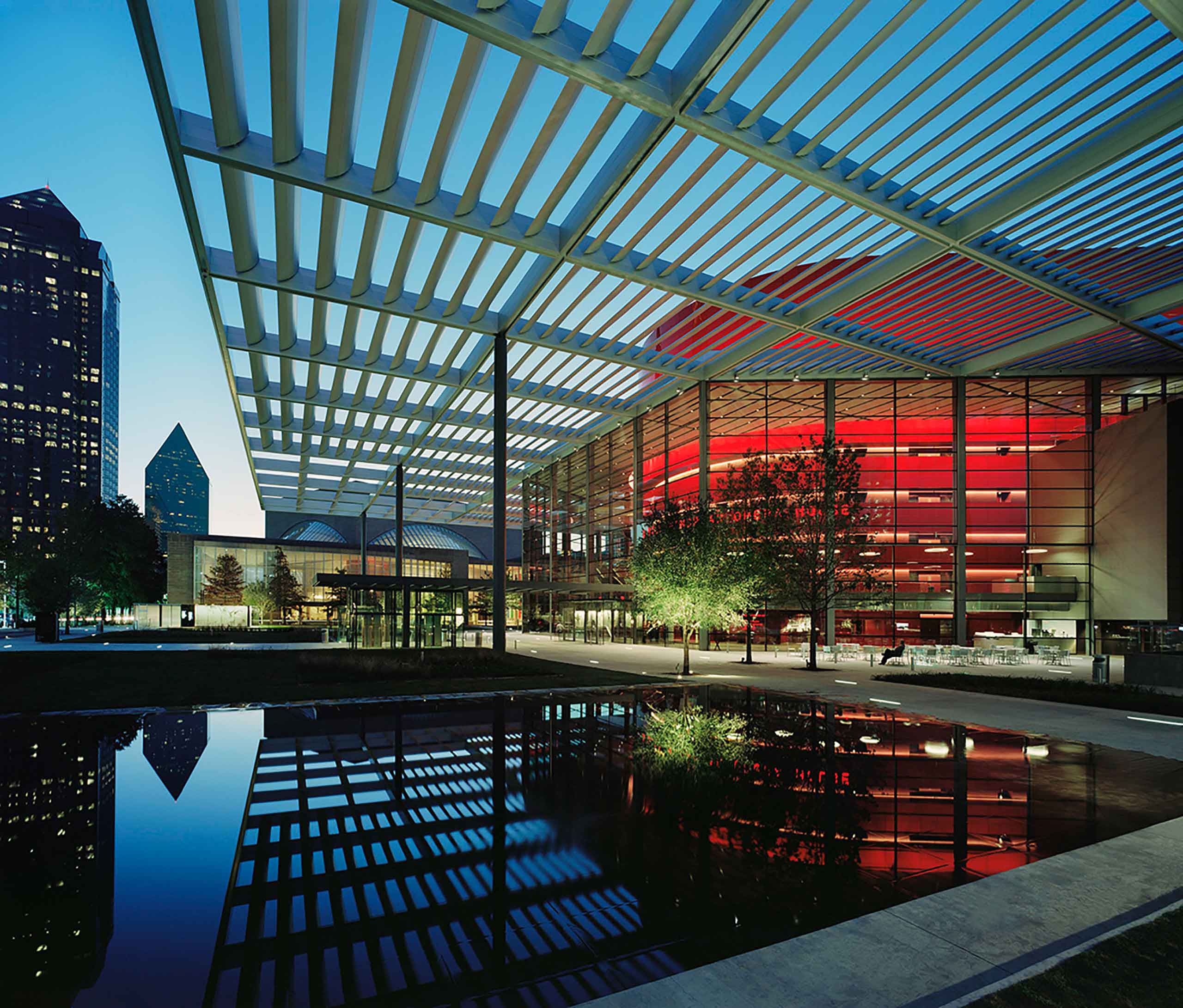 Winspear Opera House - Dallas, Tx 2010 AON Build America Award & 2010 AON Build America Grand Award