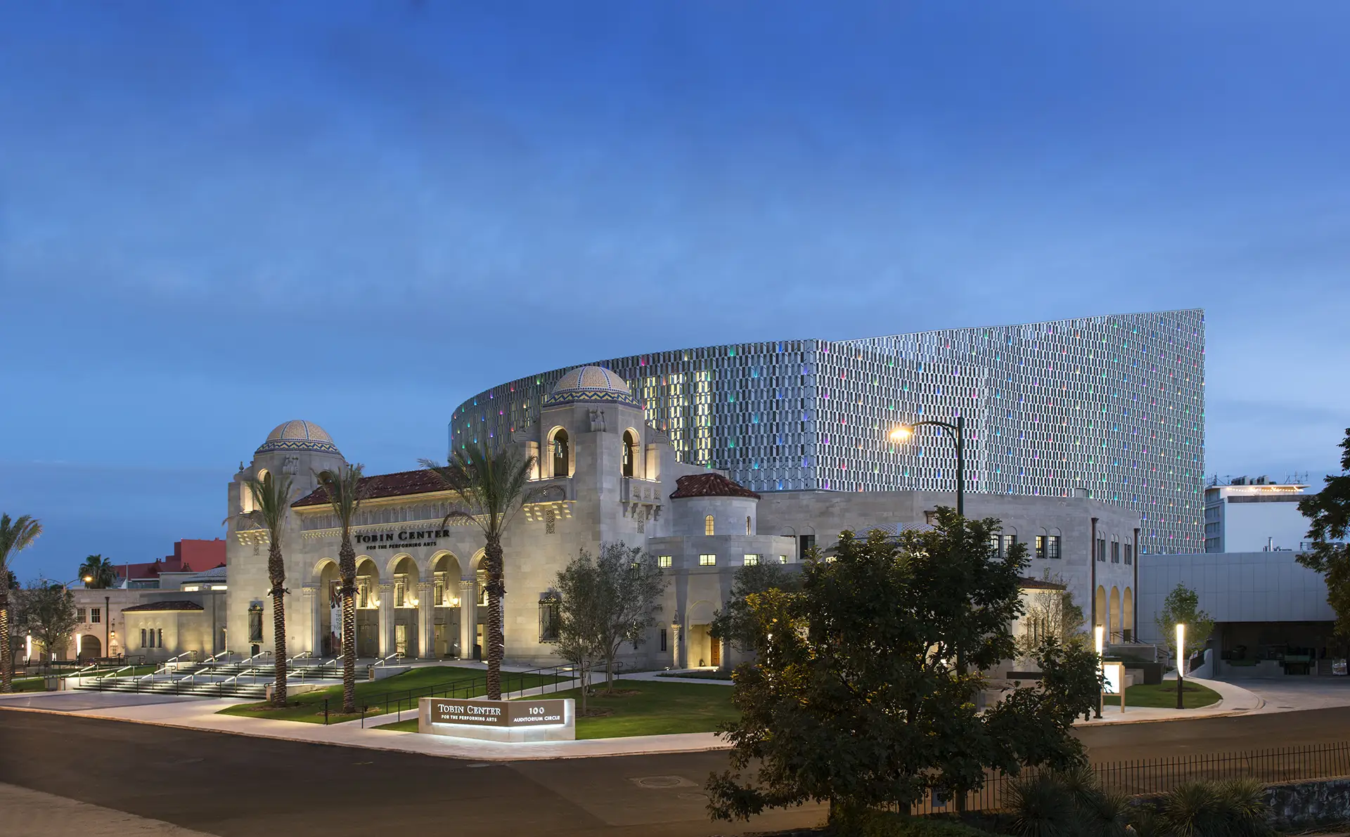 Tobin Center for the Performing Arts - San Antonio, Tx 2015 Alliant Build America Award